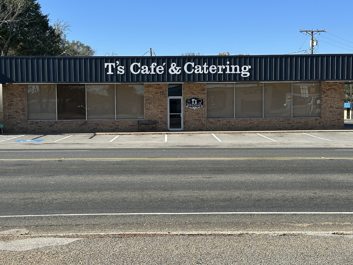 T's Cafe And Catering